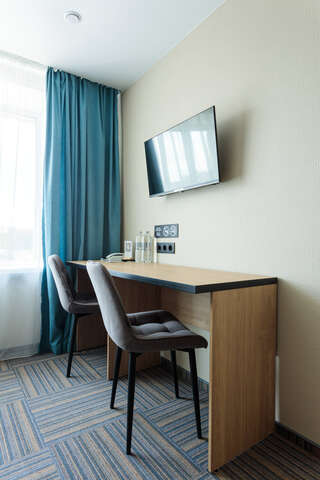 Гостиница Полёт Красноярск 2- х  местный  номер-11